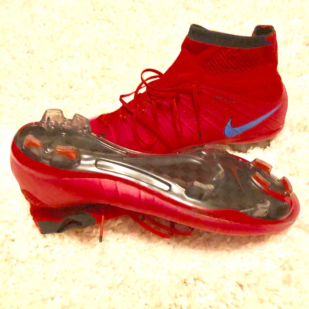 Red nike mercurial superfly intense heat